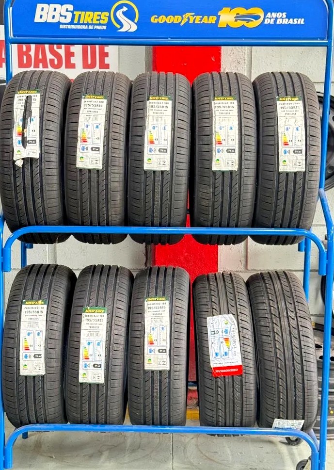 Estoque de pneus na Ribeiro Centro Automotivo